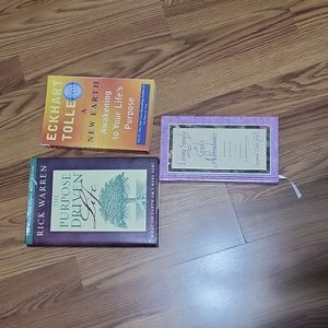 3 book lot The Purpose Driven Life Living Simply in God's abundance A New earth